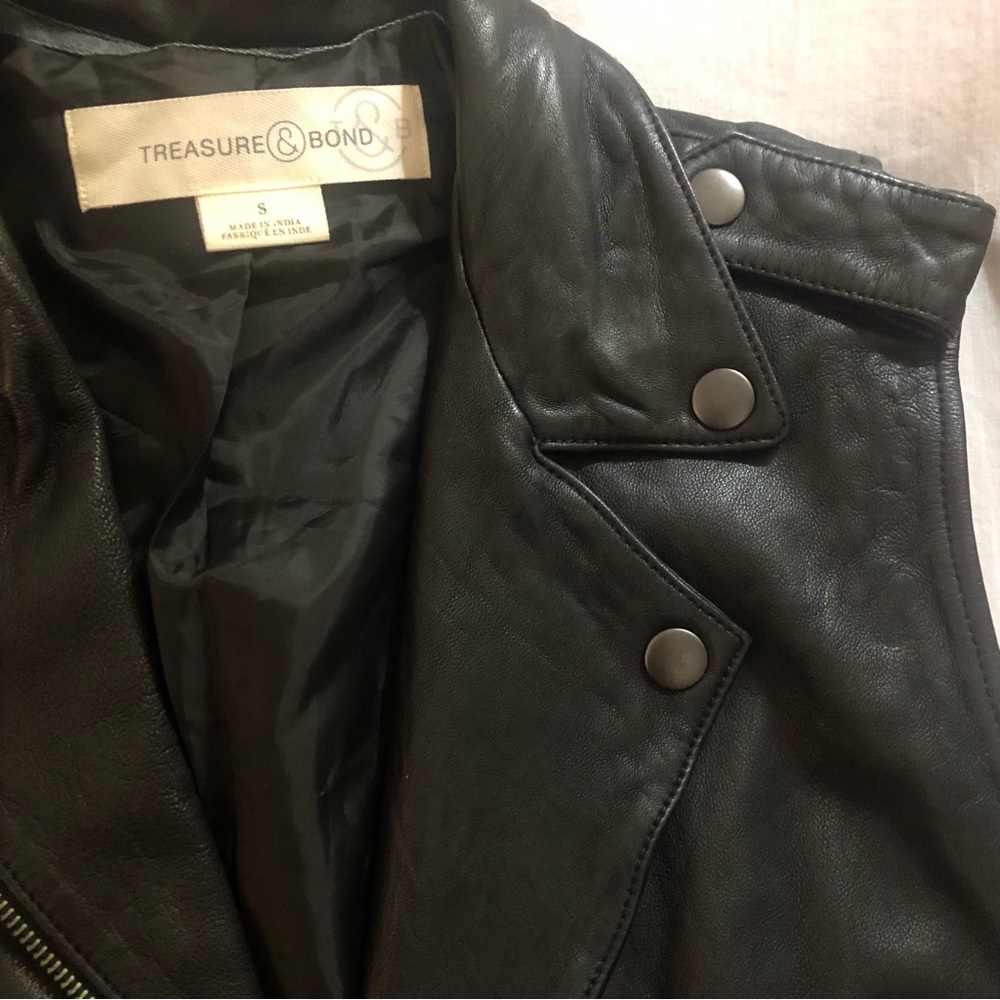Treasure &Bond Black 100% Leather Vest Nordstrom Brand Biker Babe Women’s Small - Picture 11 of 14